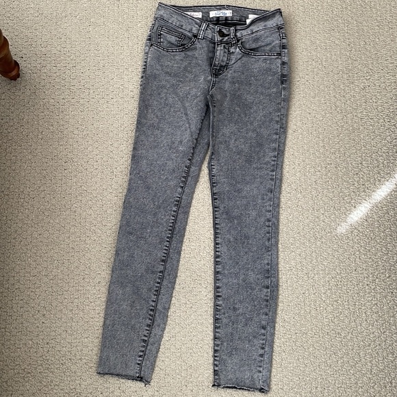 Rue21 wild blue Sadie Robertson collection jeggings - Picture 2 of 11